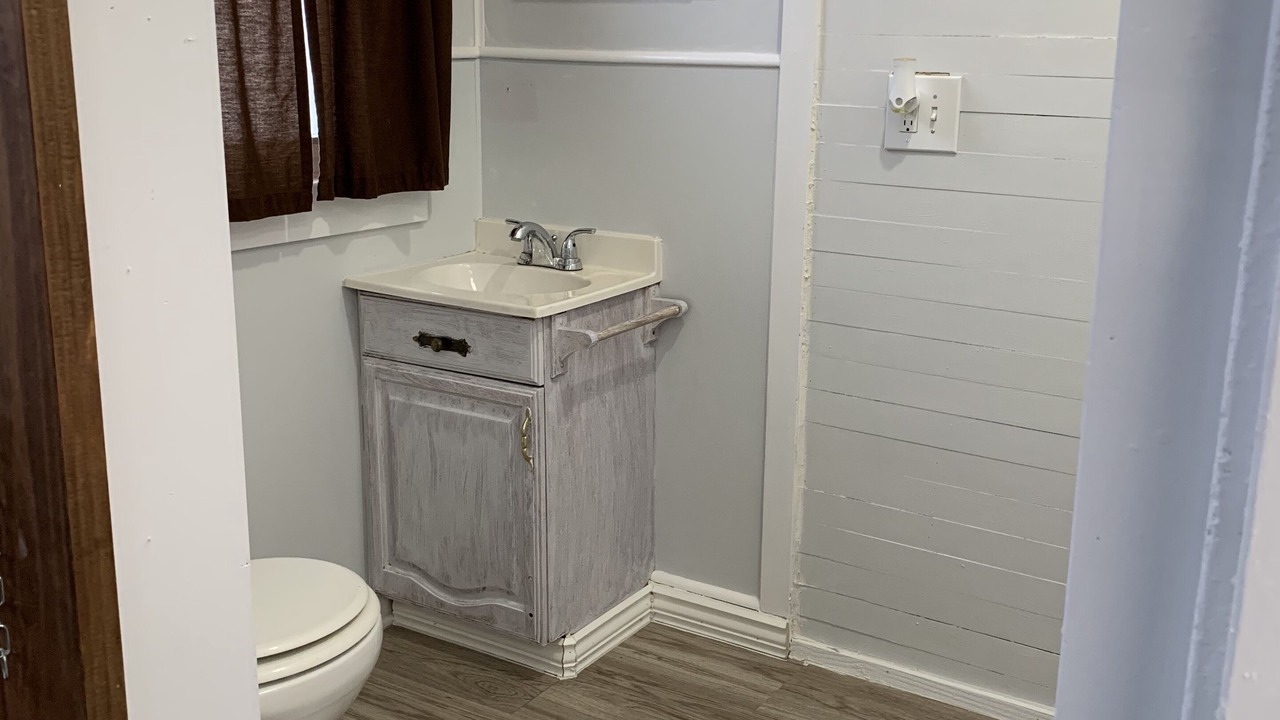 Photo of Bathroom in Westside Connection