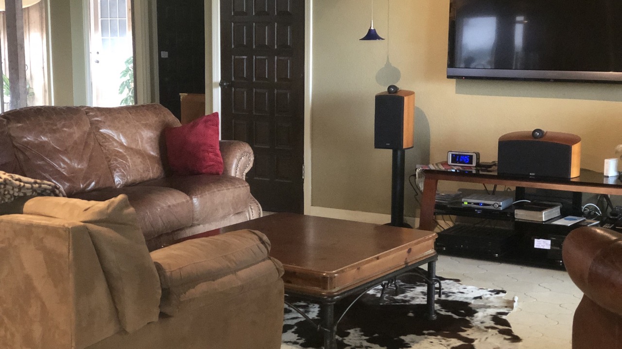 Photo of Livingroom in Bay Area