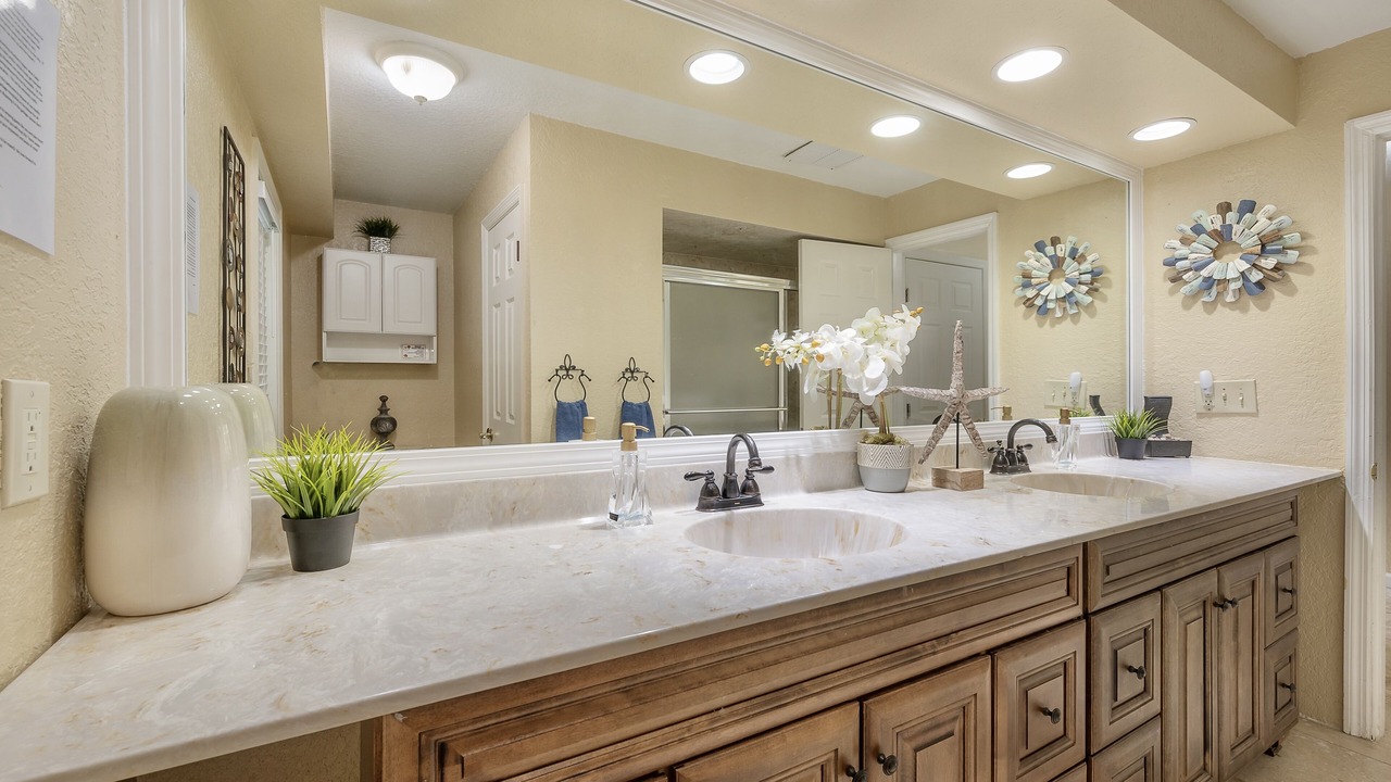 Photo of Bathroom in Temple Terrace