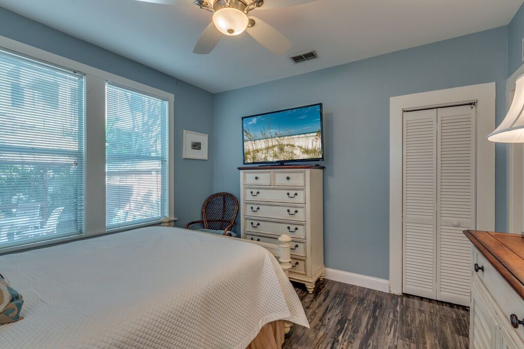Photo of Bedroom in Bay Esplanade