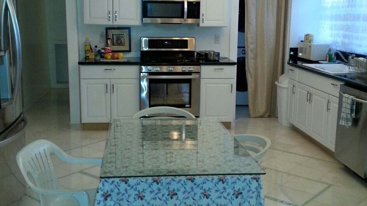 Photo of Kitchen in Mid City