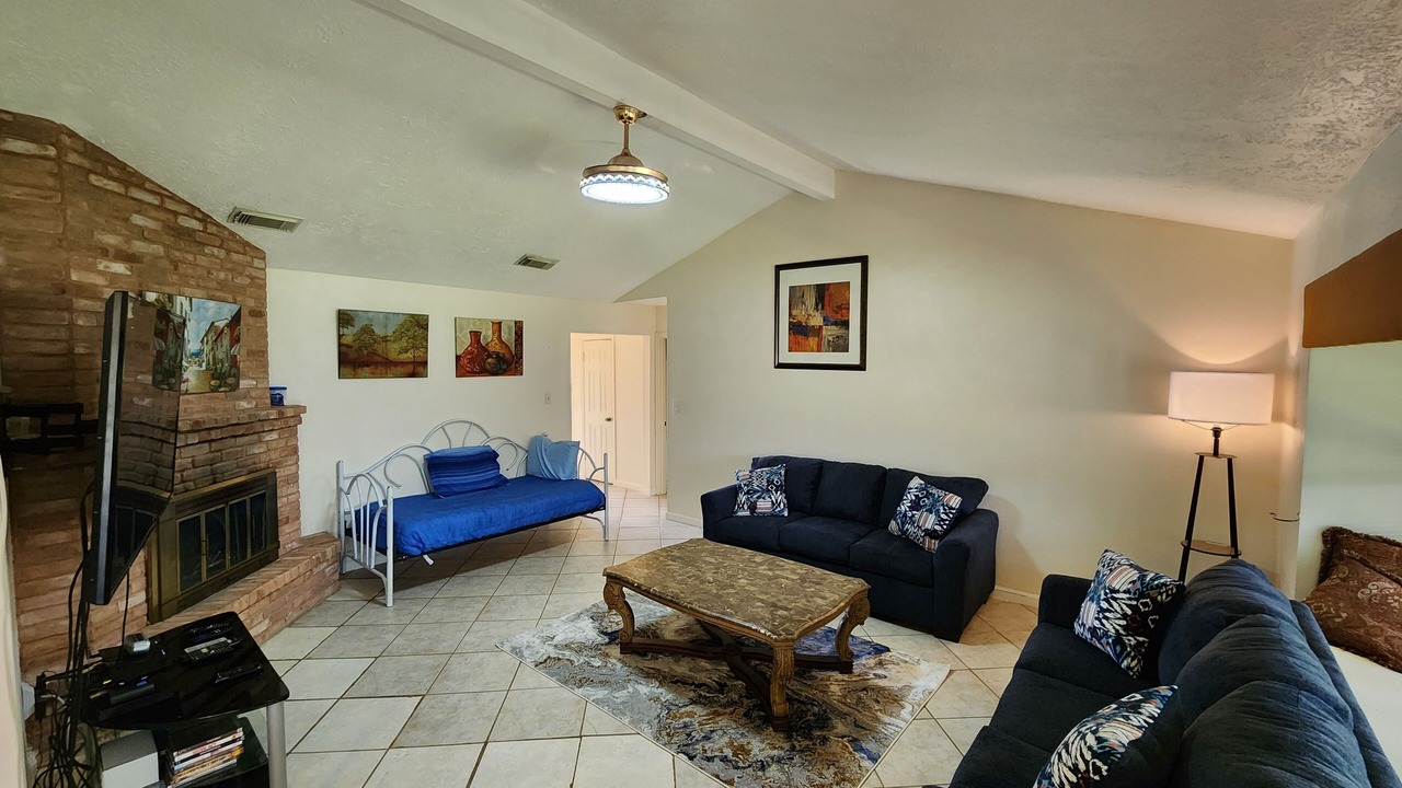 Photo of Livingroom in La Porte