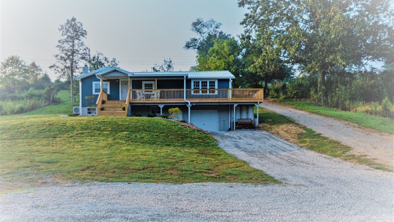 Photo of Outdoor in Bluff City
