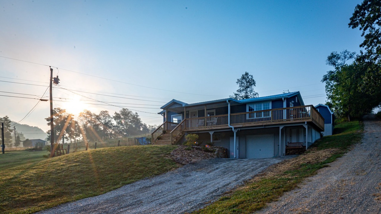 Photo of Outdoor in Bluff City