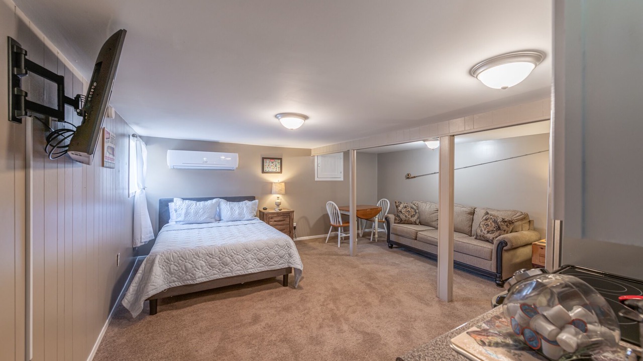 Photo of Bedroom in Bluff City