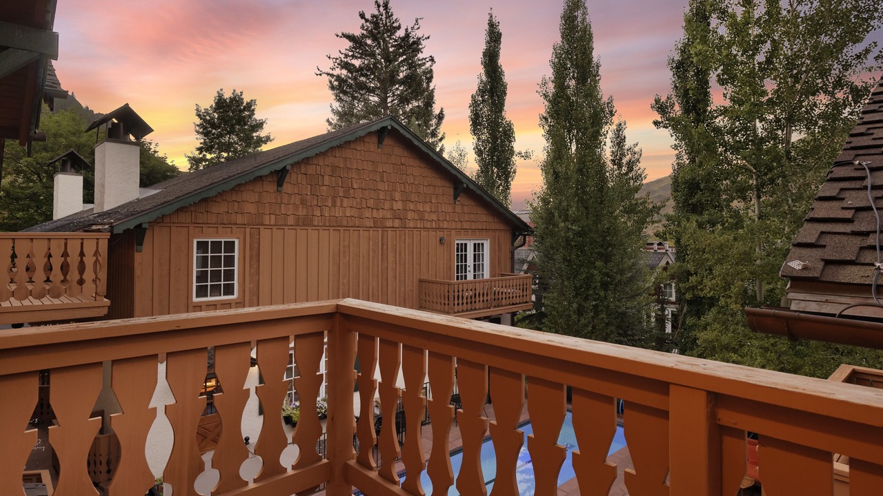 Photo of Patio Balcony in Aspen