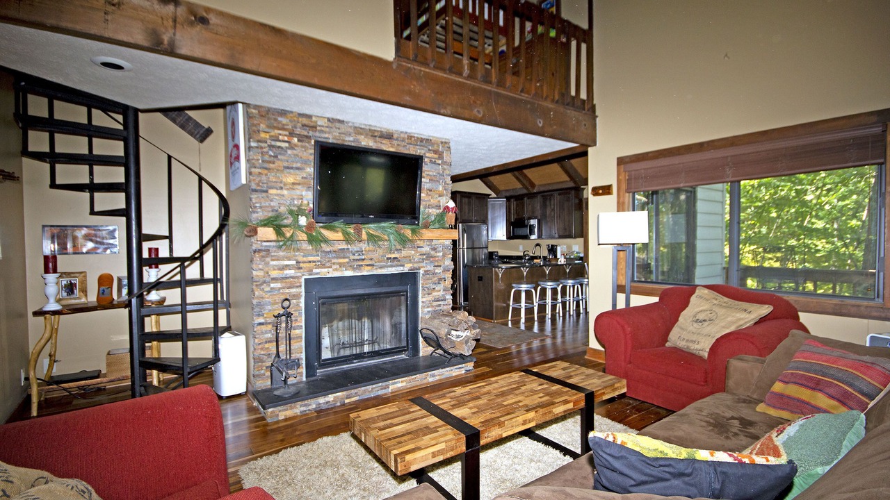 Photo of Livingroom in Treeloft