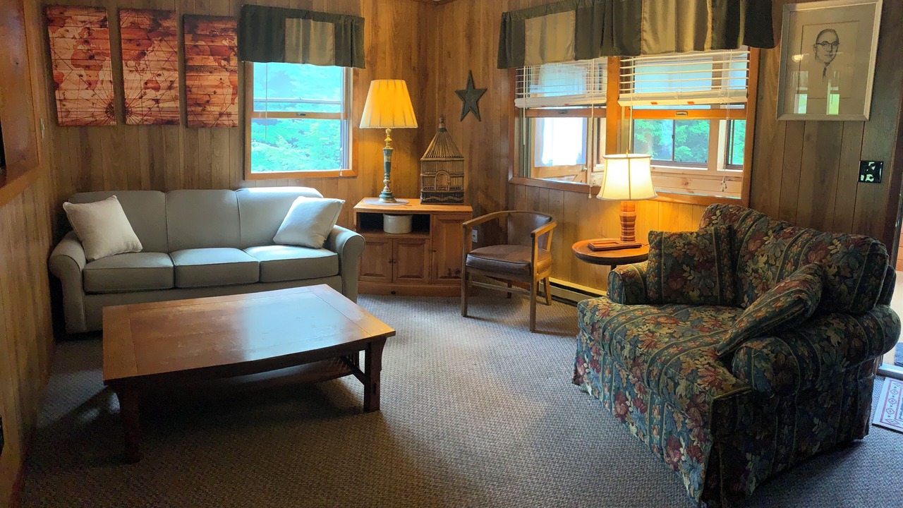 Photo of Livingroom in Warrensburg