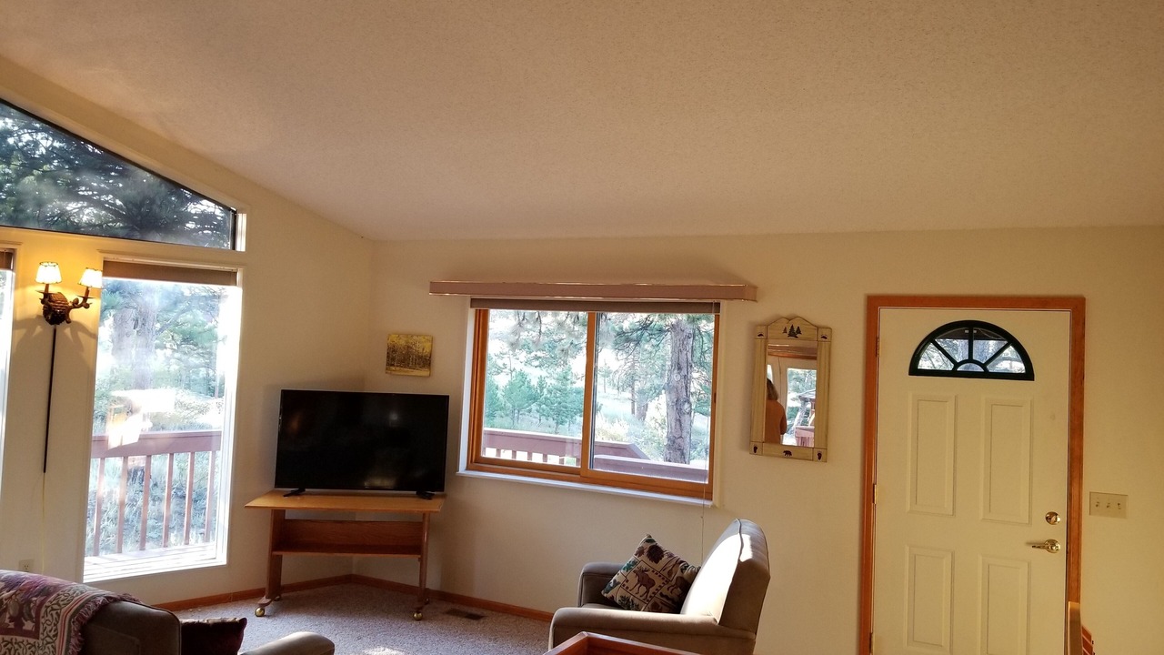 Photo of Livingroom in Carriage Hills