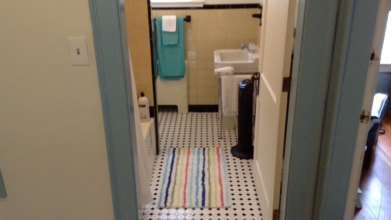 Photo of Bathroom in Greenfield