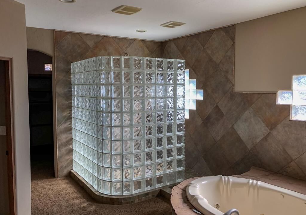 Photo of Bathroom in Northeast Heights