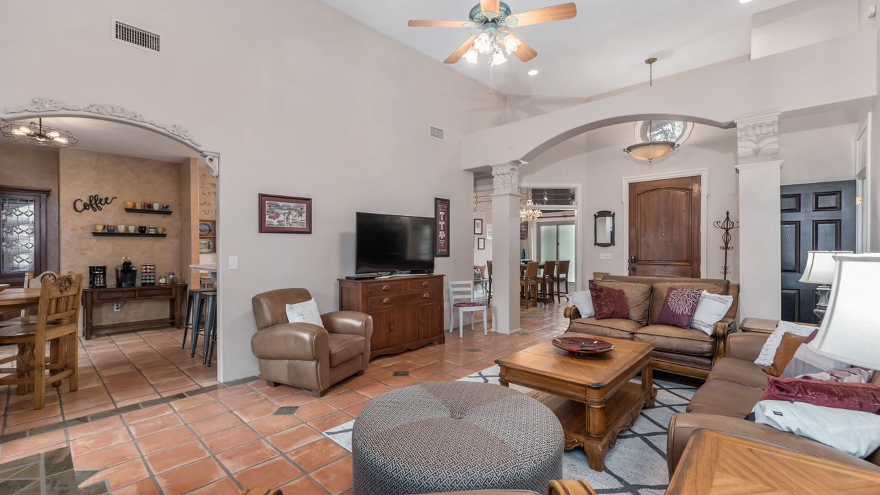 Photo of Others in Country Club Estates