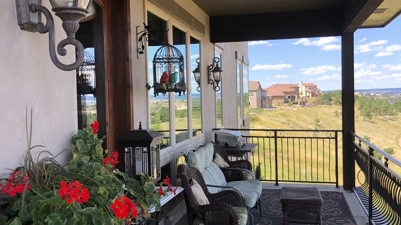 Photo of Patio Balcony in Mountain Shadows