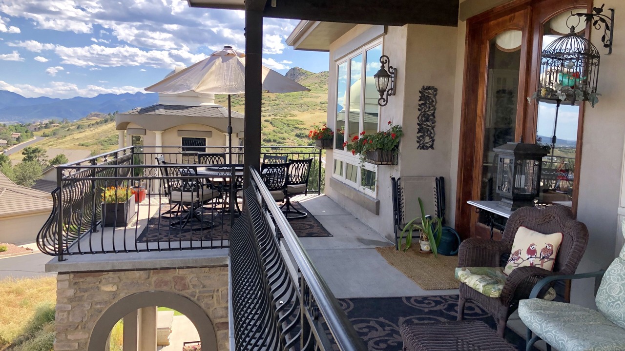 Photo of Outdoor in Mountain Shadows