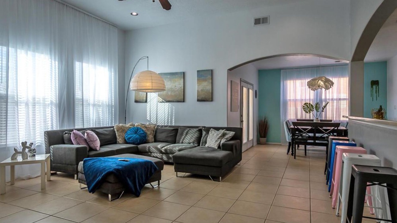 Photo of Livingroom in Albuquerque
