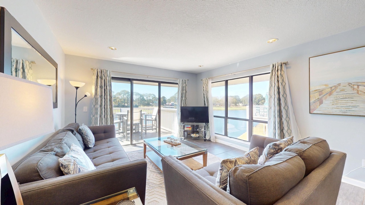 Photo of Livingroom in Miramar Beach