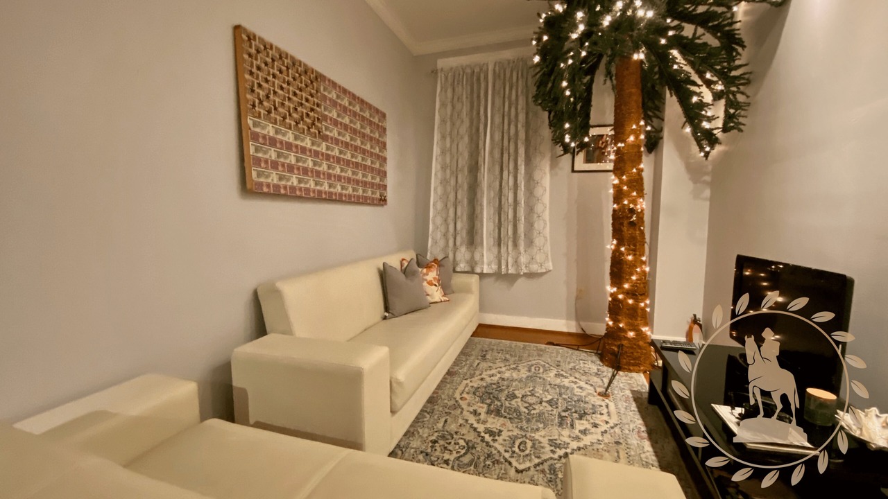 Photo of Livingroom in Downtown Baltimore