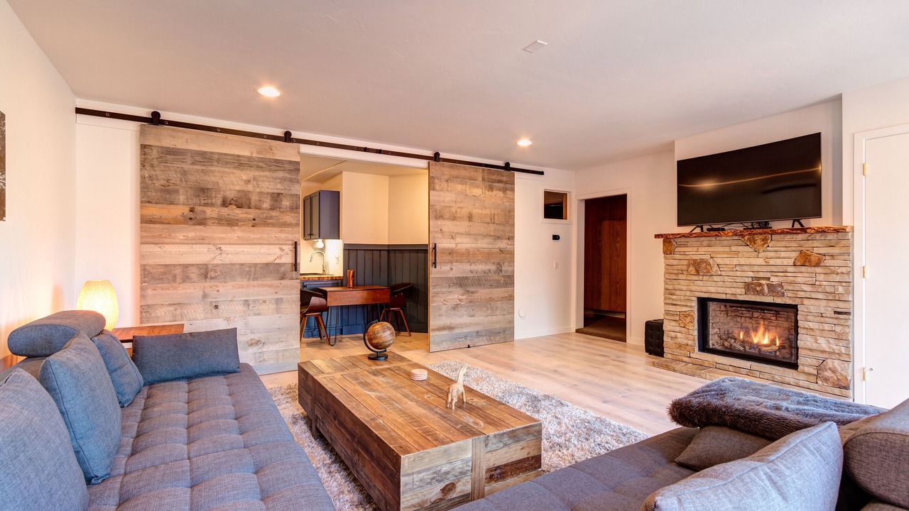 Photo of Bedroom in Forest Hills
