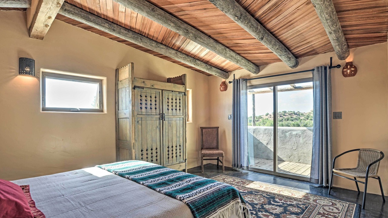 Photo of Bedroom in San Ysidro