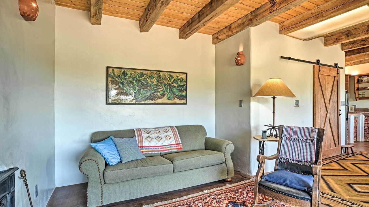 Photo of Livingroom in San Ysidro