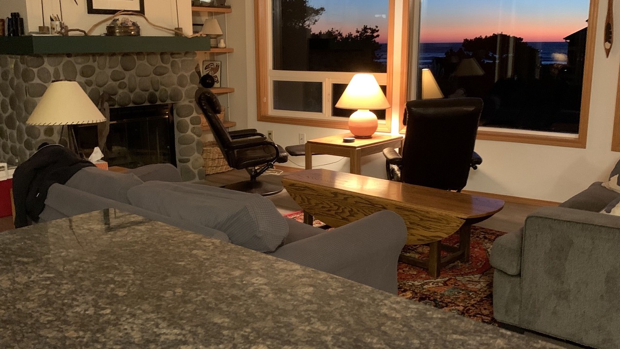 Photo of Bedroom in Neahkahnie Beach