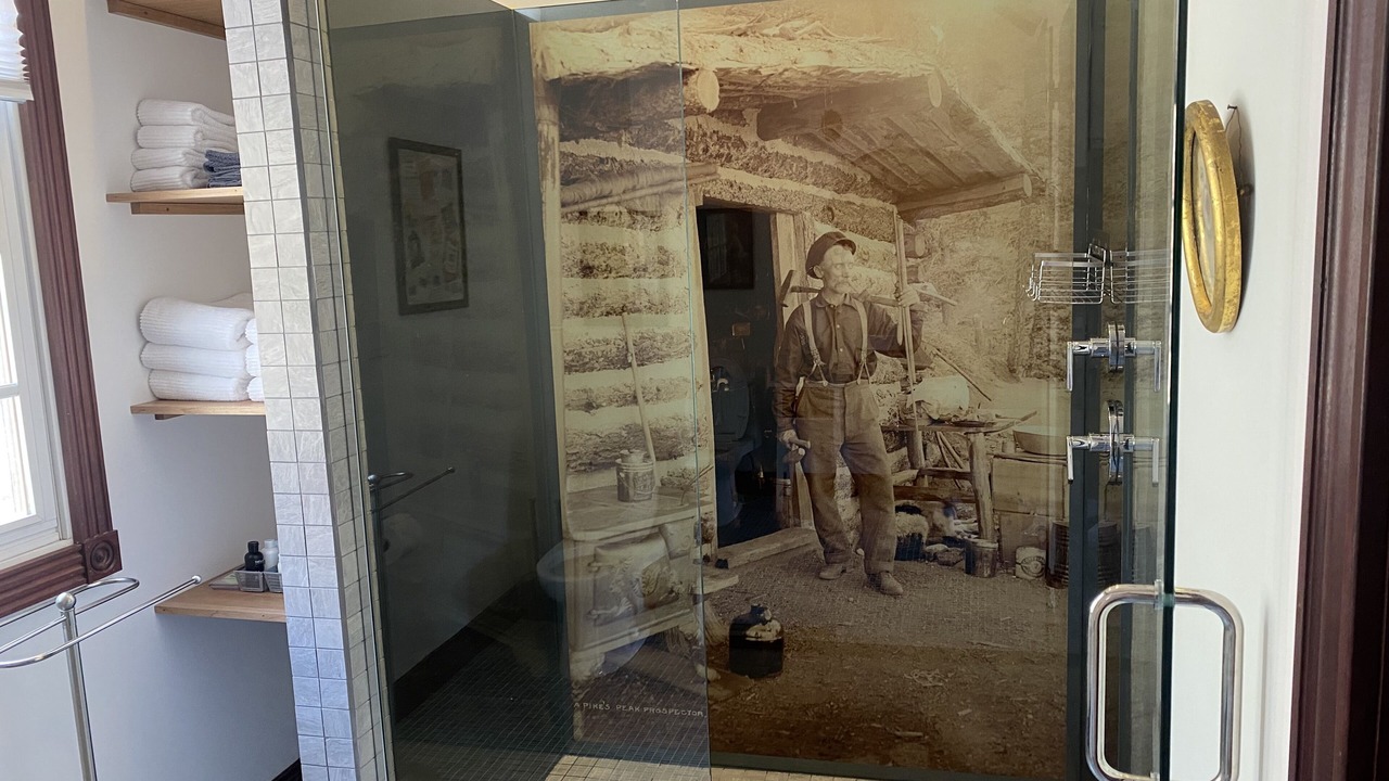 Photo of Bathroom in Central City