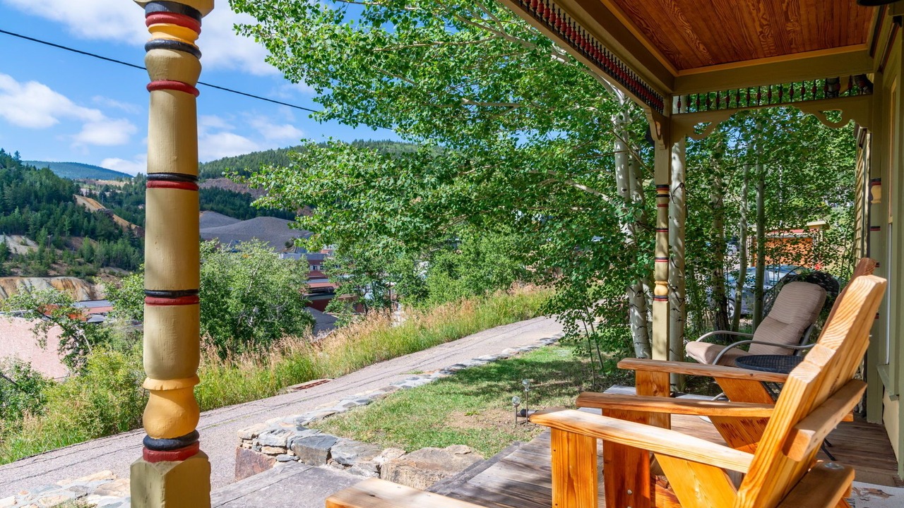 Photo of Patio Balcony in Central City