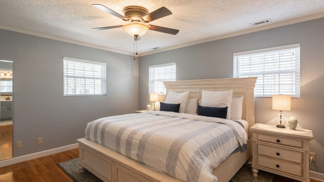 Photo of Bedroom in Middle Valley