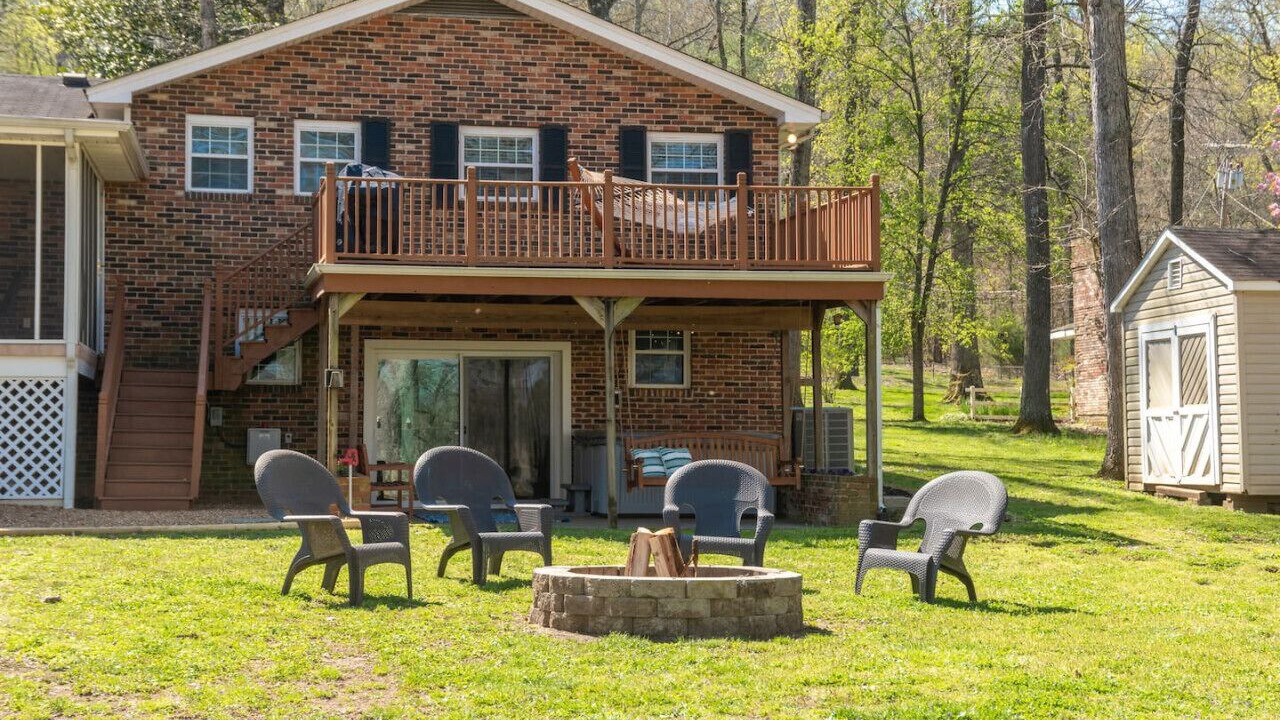Photo of Patio Balcony in Middle Valley