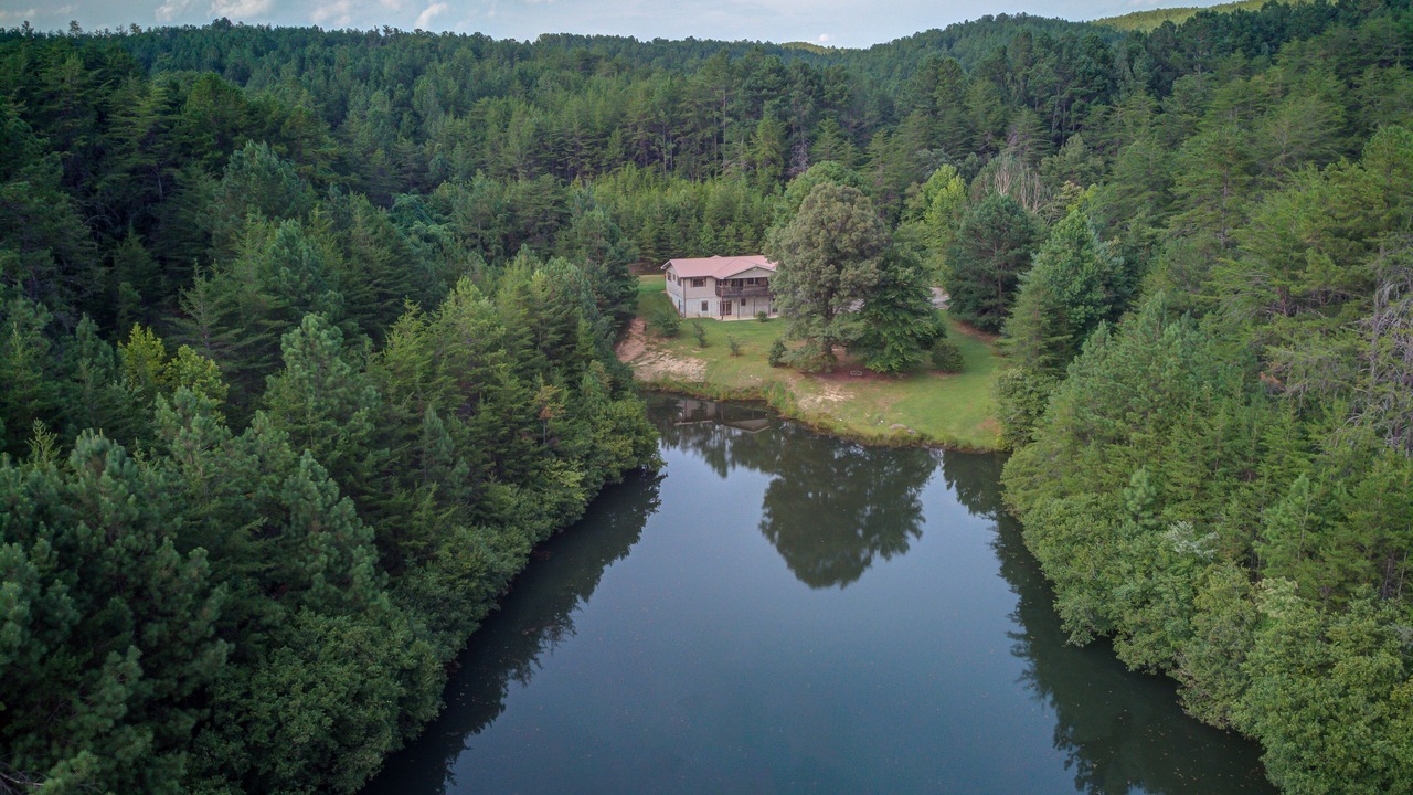 Photo of Outdoor in McCaysville