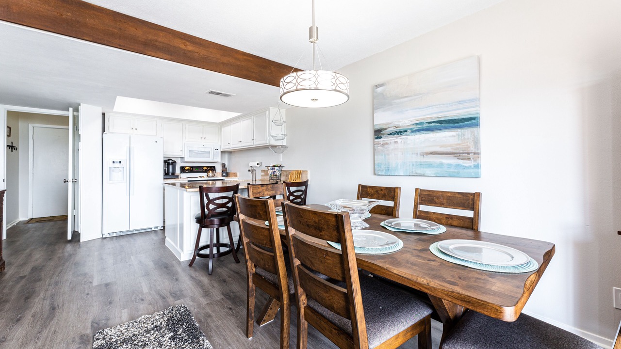 Photo of Livingroom in Comanche Point At Point Venture