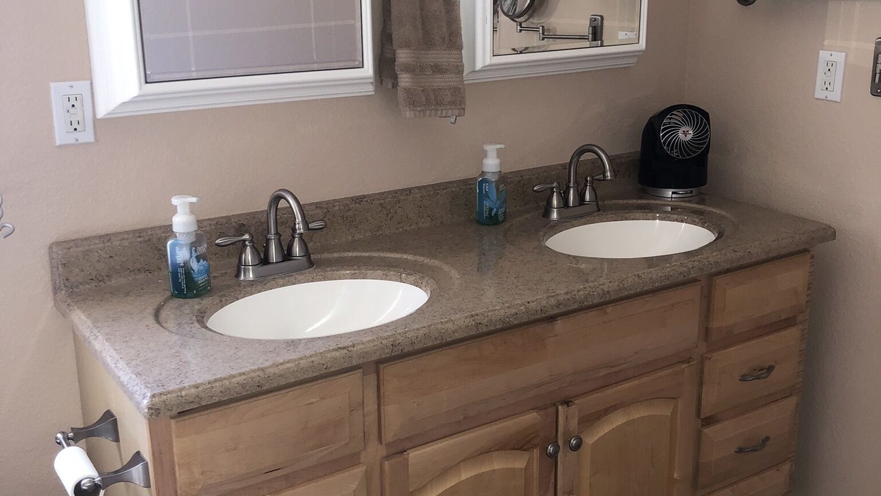 Photo of Bathroom in Bullhead City