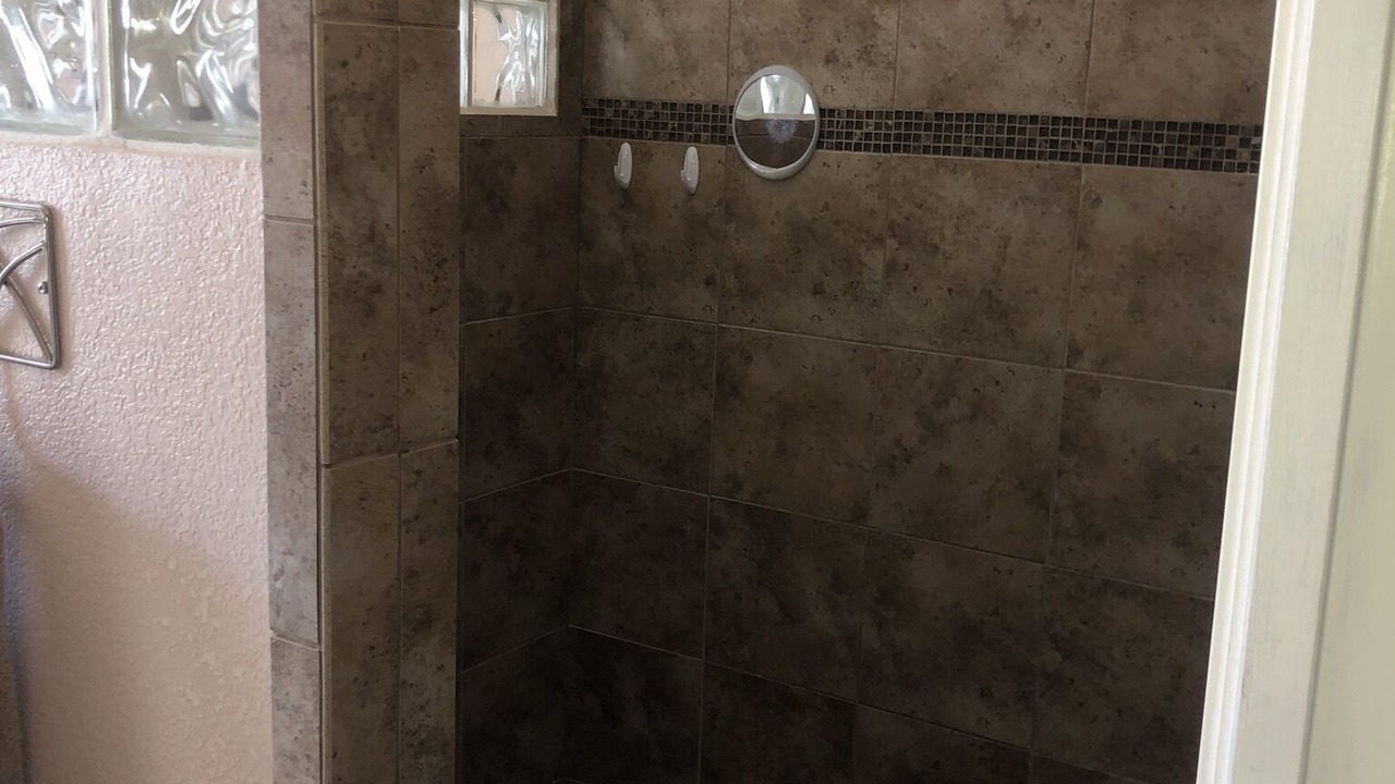 Photo of Bathroom in Bullhead City