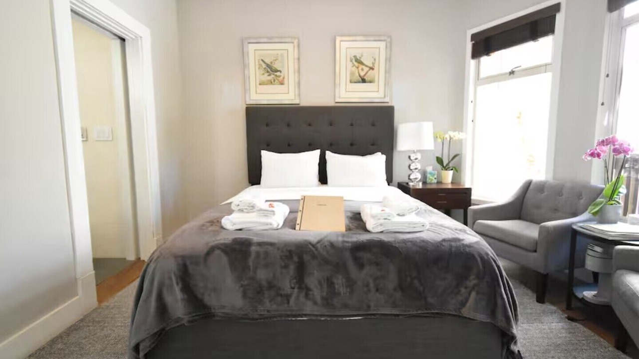 Photo of Bedroom in Dolores Heights