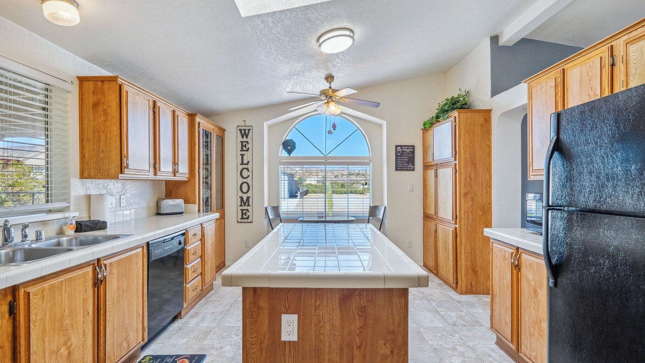 Photo of Kitchen in Holiday Shores