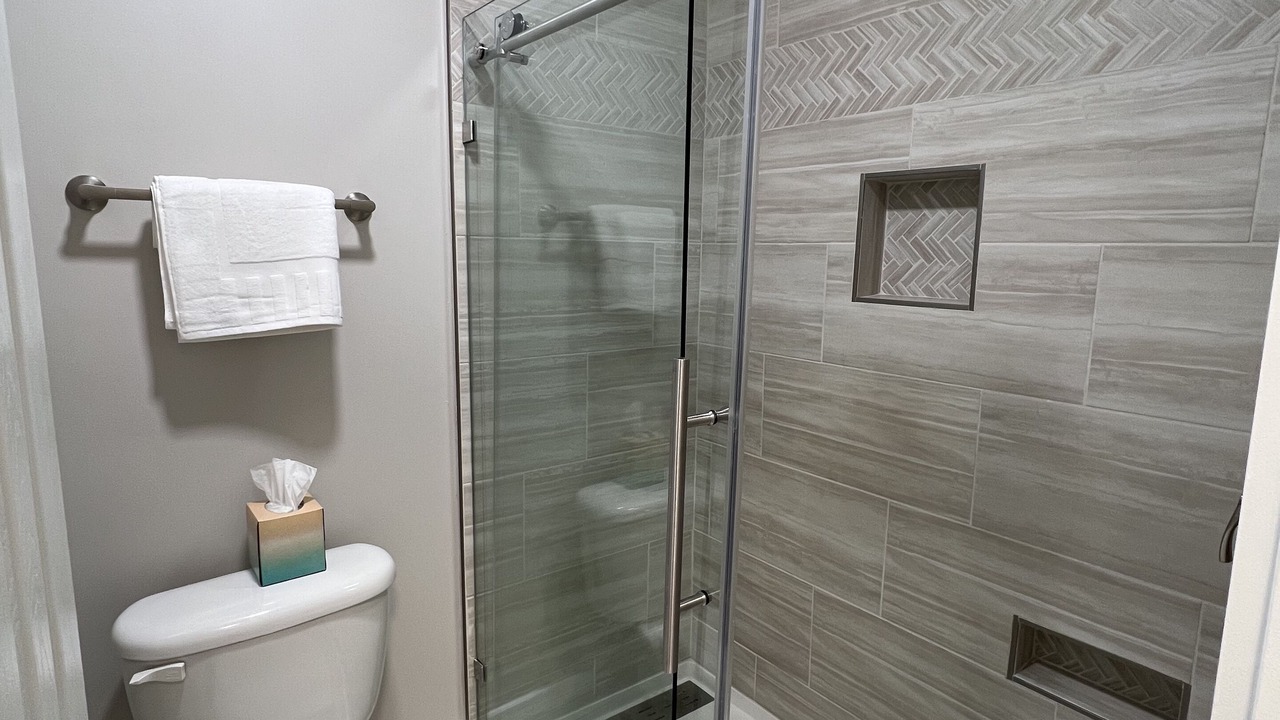 Photo of Bathroom in North Capitol