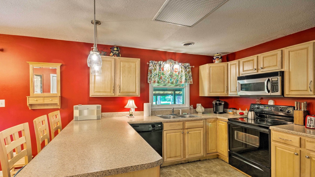 Photo of Kitchen in Elizabethton