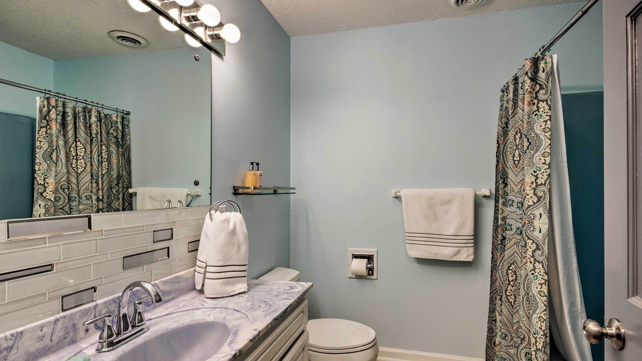 Photo of Bathroom in Elizabethton