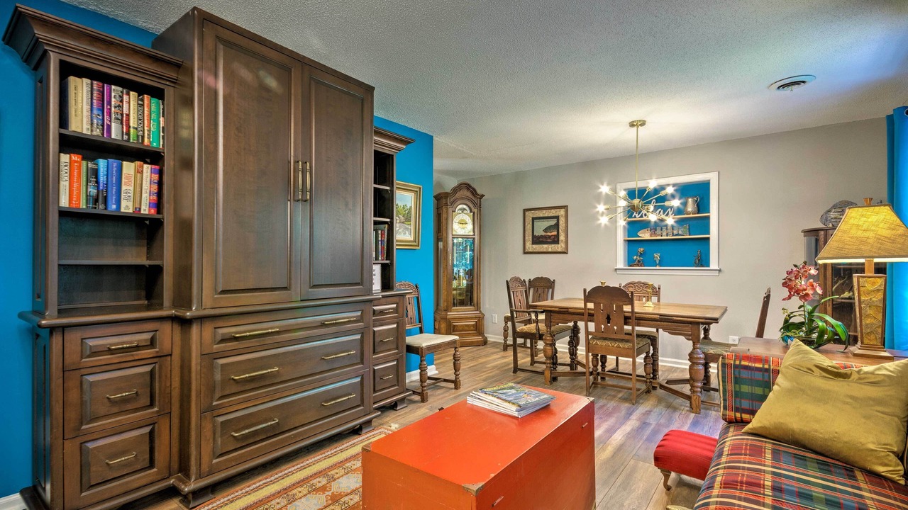 Photo of Livingroom in Elizabethton