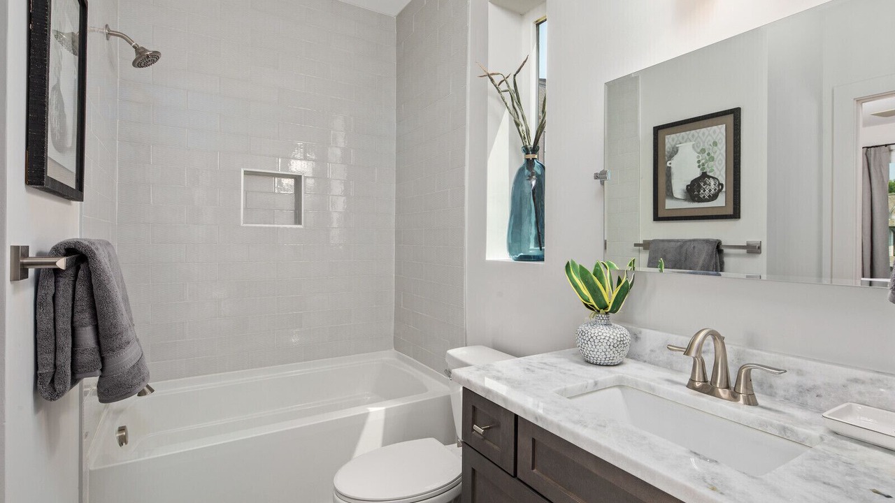 Photo of Bathroom in Edgehill