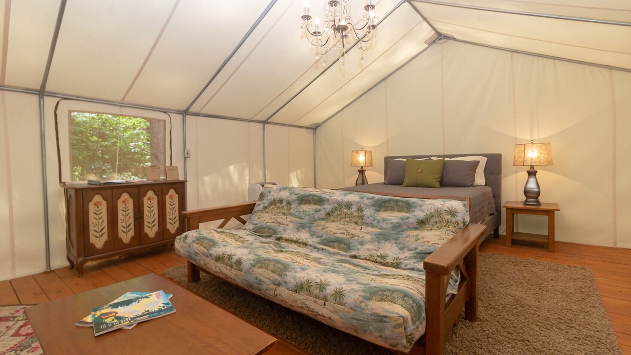 Photo of Bedroom in Copperhill