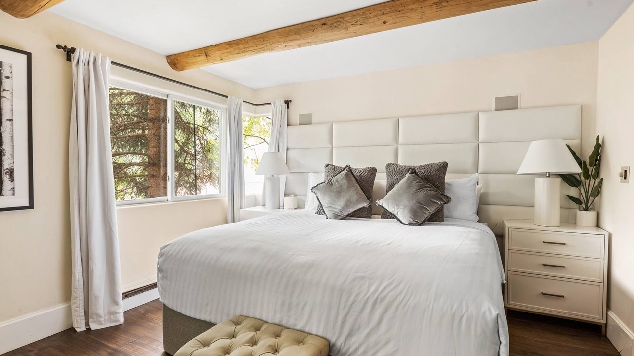 Photo of Bedroom in Aspen