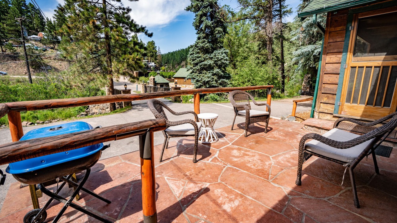 Photo of Patio Balcony in Evergreen