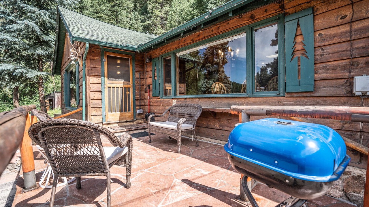 Photo of Patio Balcony in Evergreen