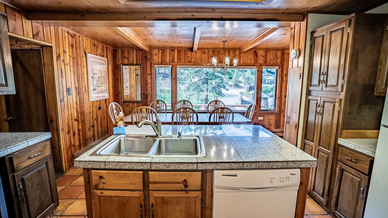 Photo of Kitchen in Evergreen