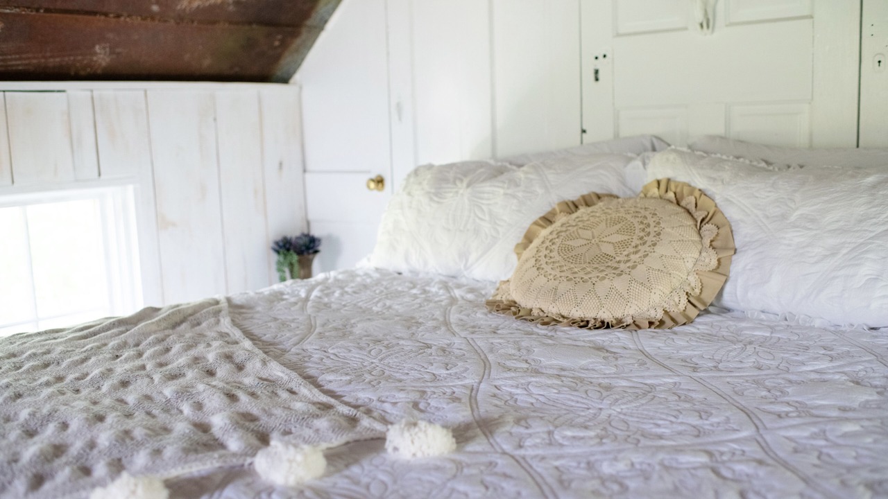 Photo of Bedroom in Flintstone