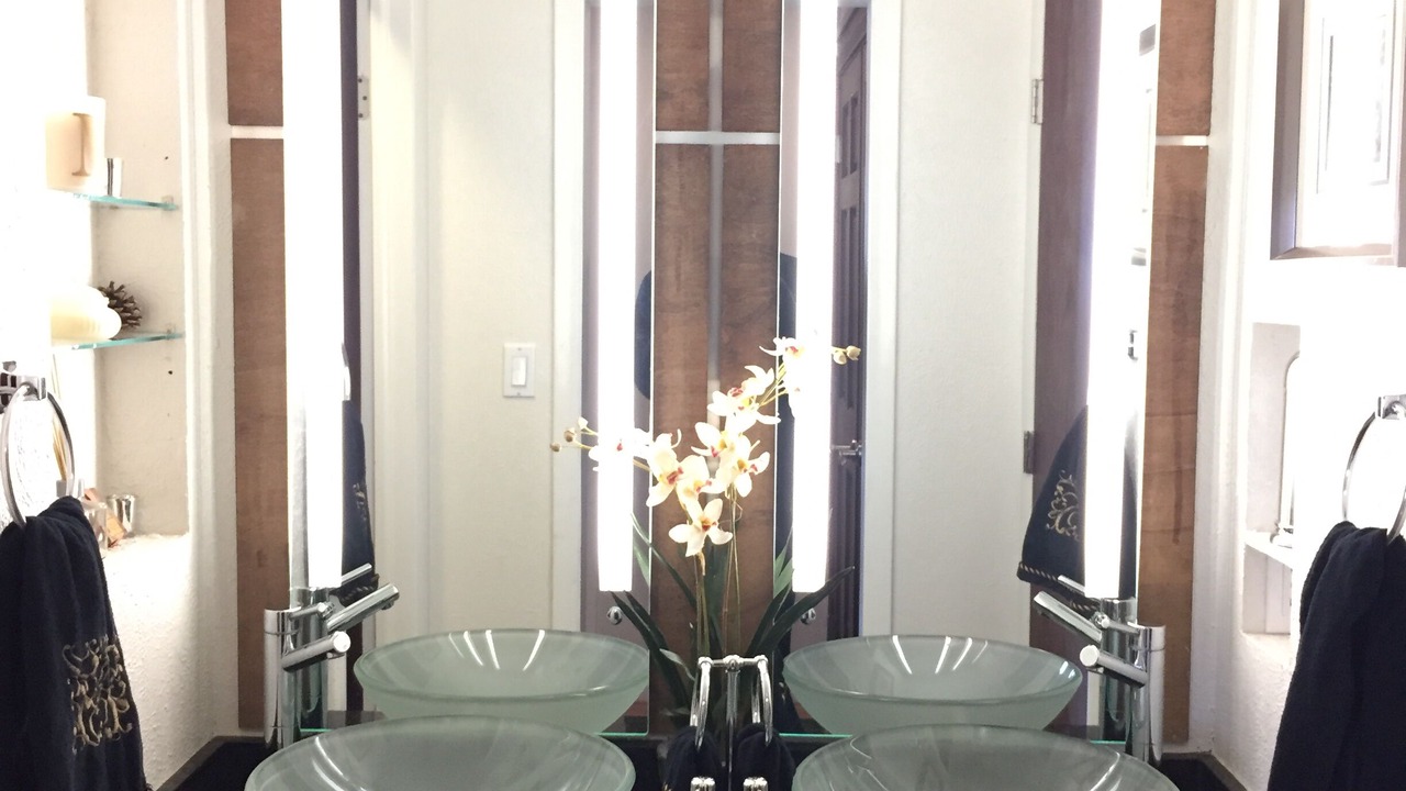 Photo of Bathroom in Golden