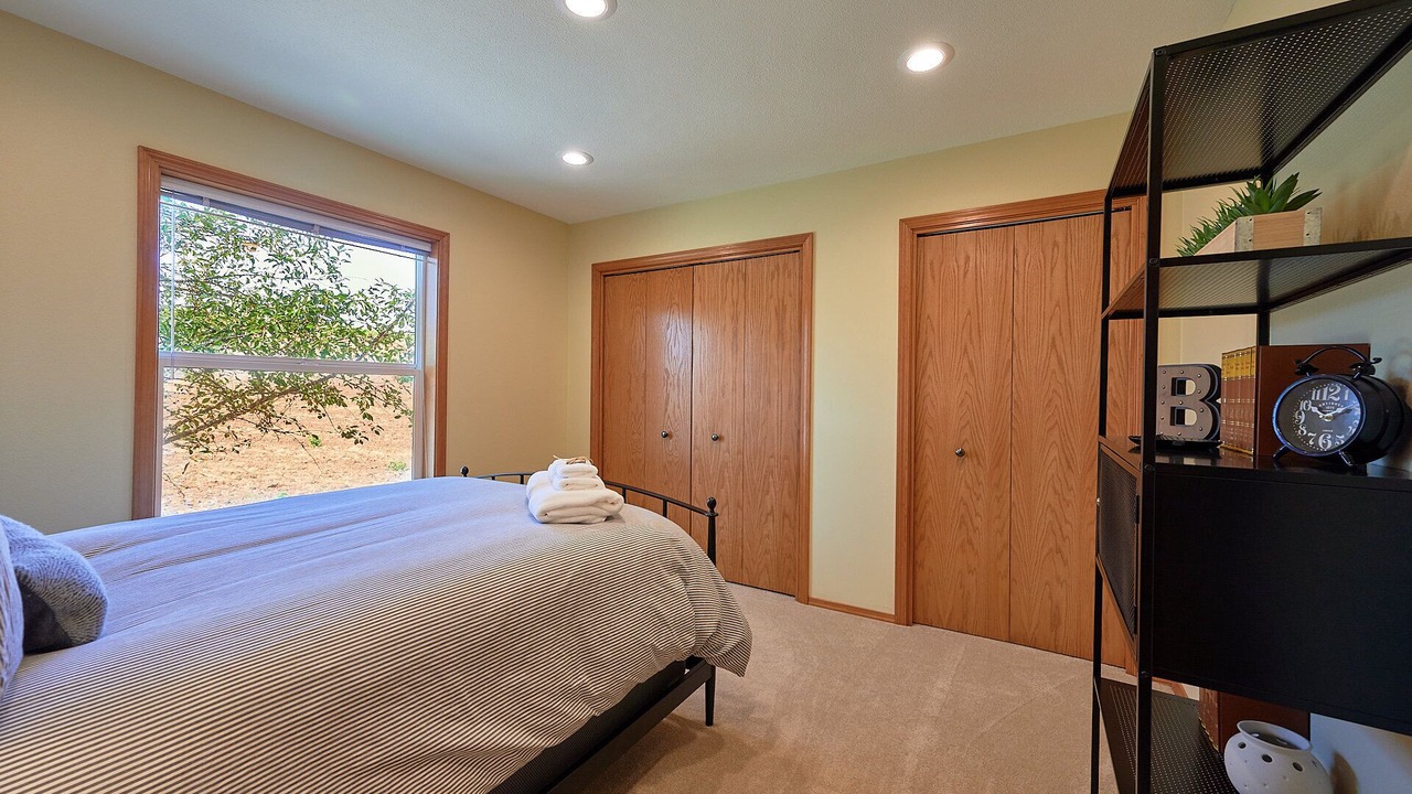 Photo of Bedroom in Yamhill
