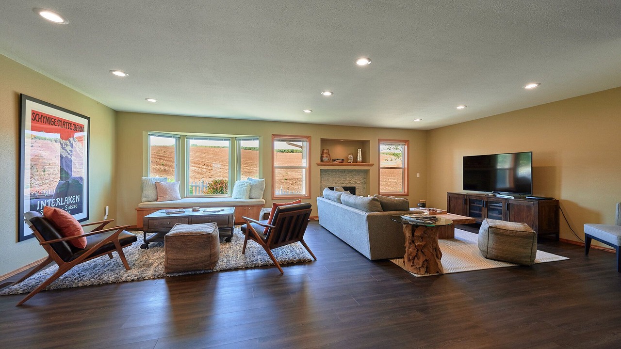 Photo of Livingroom in Yamhill