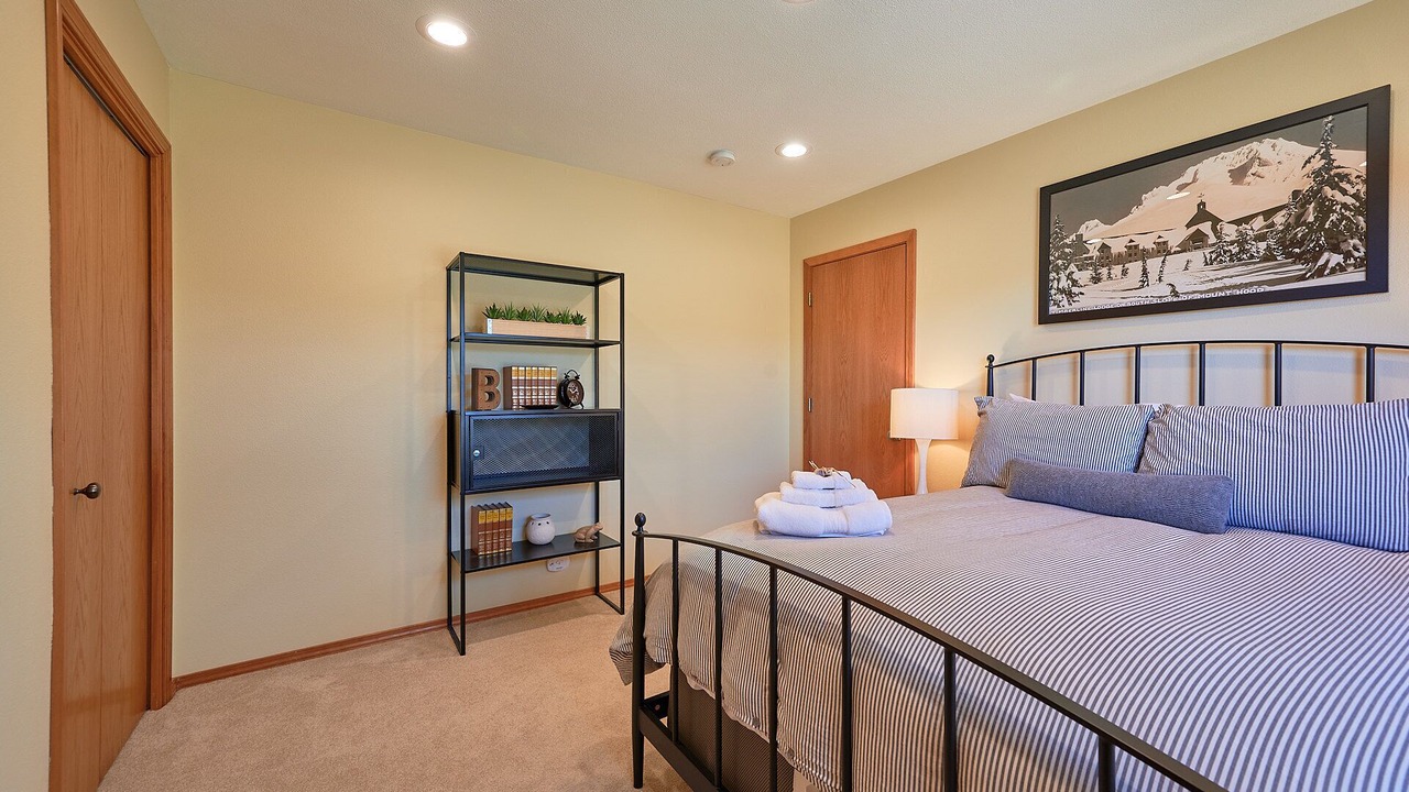 Photo of Bedroom in Yamhill
